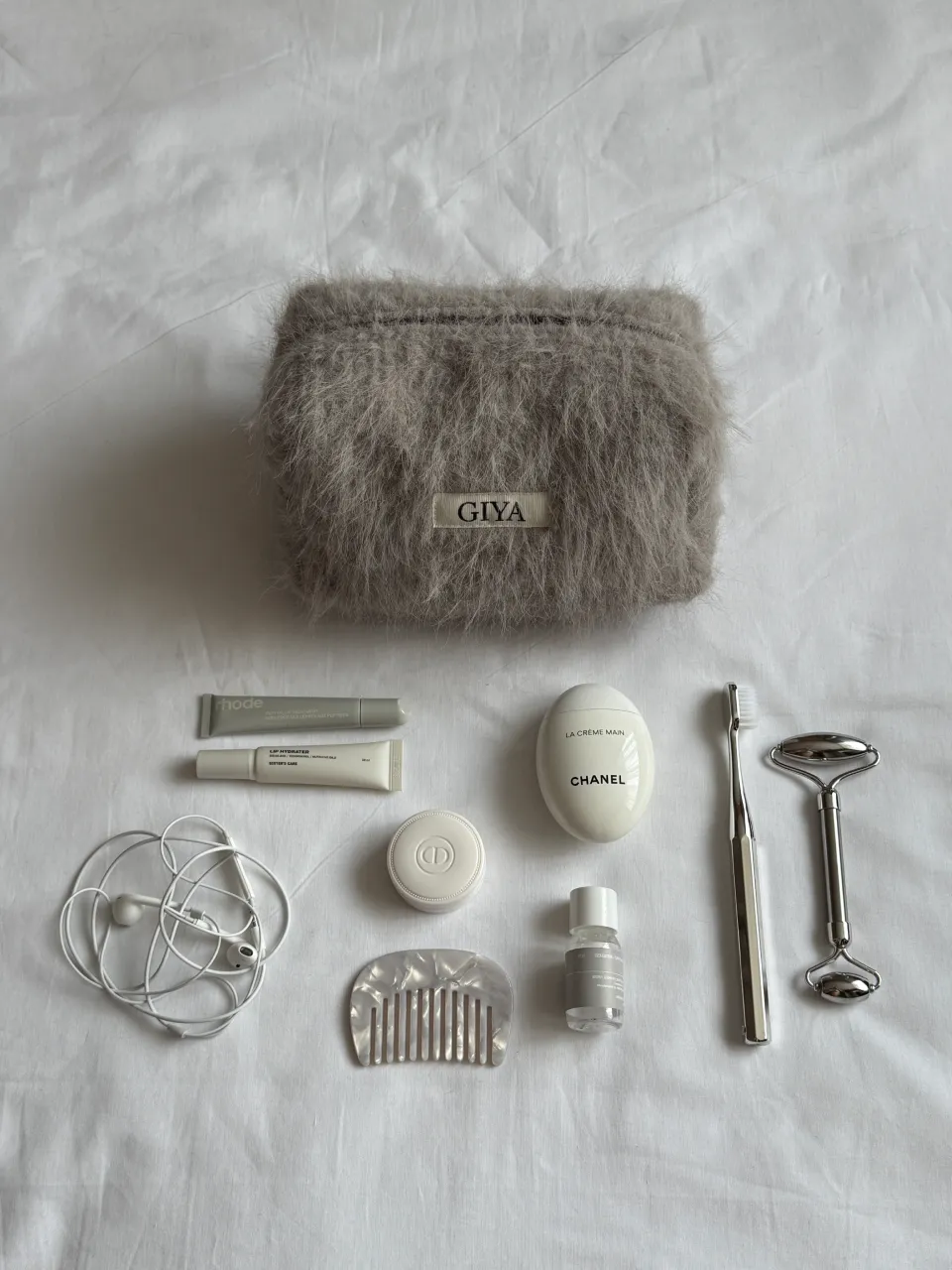 giya|cosmeticbag1 GIYA | cosmetic bag - Image 1