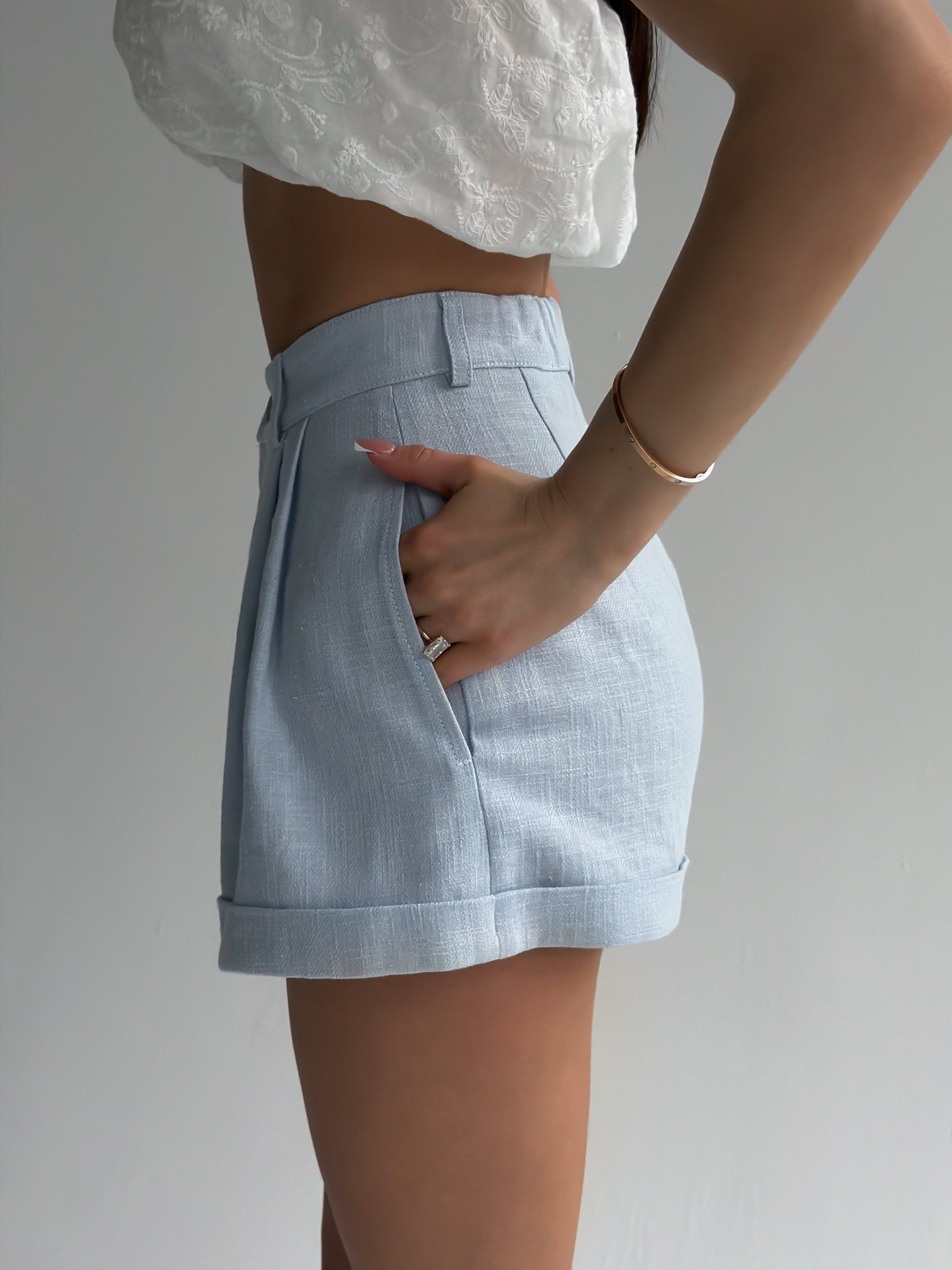 IMG_6789 LINEN BLUE SHORTS - Image 1